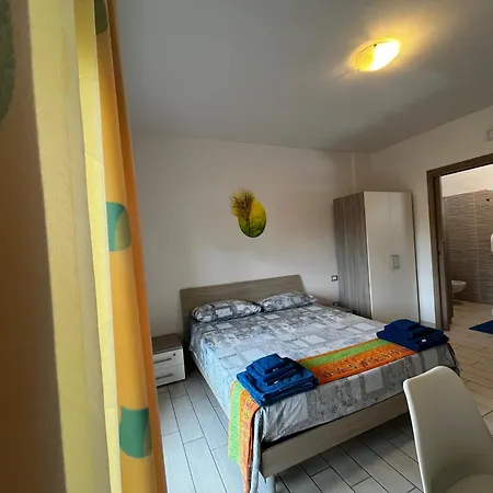 Residenza Caporrella Alloggio in famiglia *